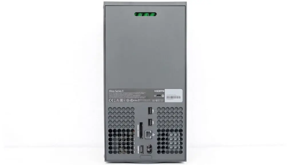 Разъемы на Xbox Series X